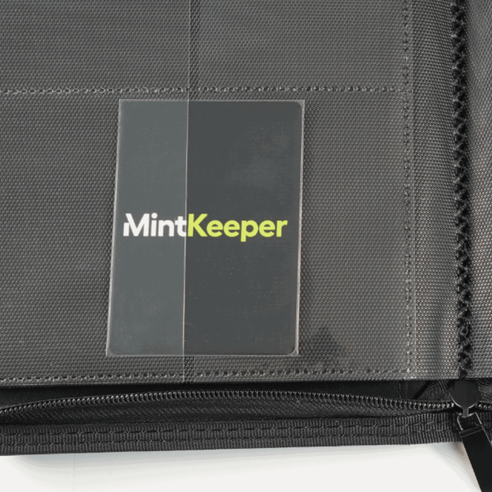 MintKeeper 4 Pocket Premium Zip Trading Card Binder 160 Card 3 MintKeeper 4 Pocket Premium Zip Trading Card Binder 160 Card